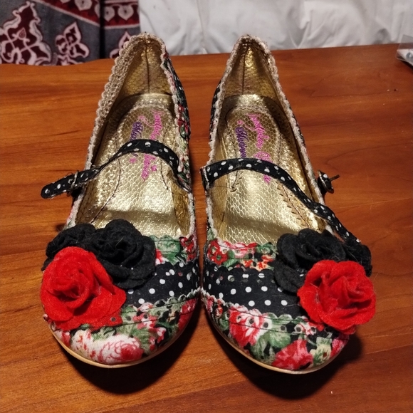 Irregular Choice Shoes - Irregular Choice black & white polka dot heels